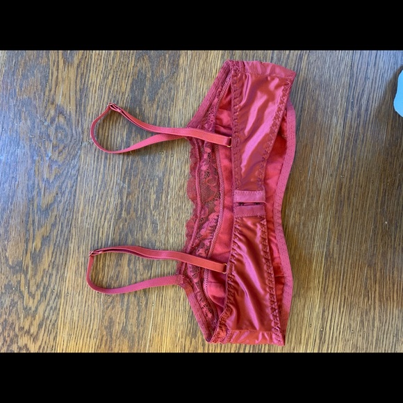 Urban outfitters silky lace bralette - Picture 3 of 3